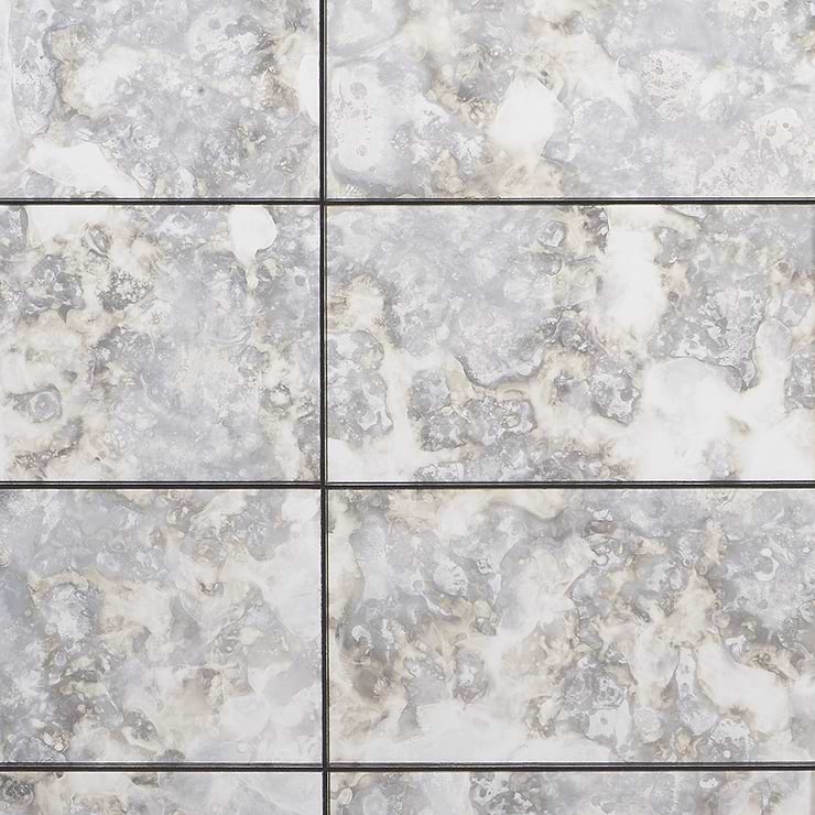 Vilna Antique Mirror Argenta 6x18 Glass Tile