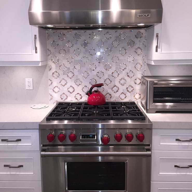 Cassie Chapman Rene Marble & Pearl Polished Mosaic Tile