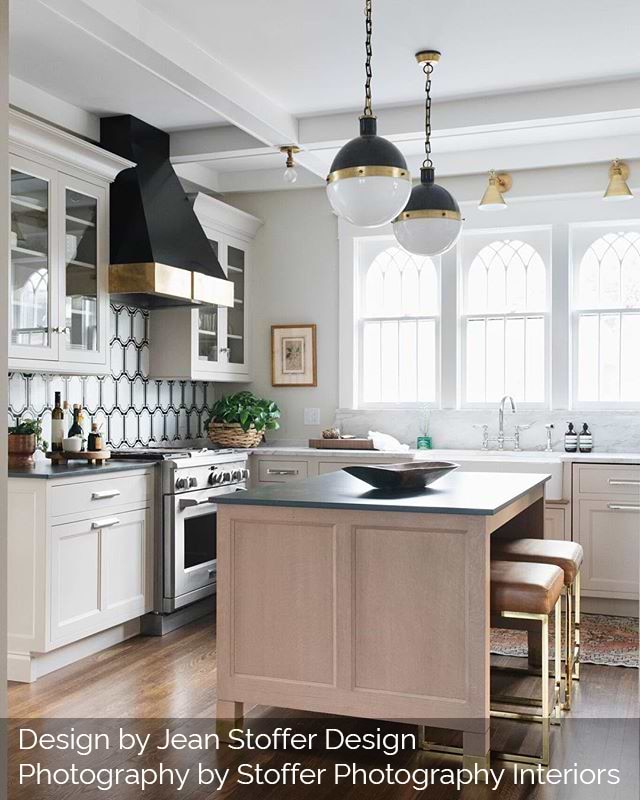 Inara Cavalier Brass & Polished Calacatta and Black Jade Marble Tile