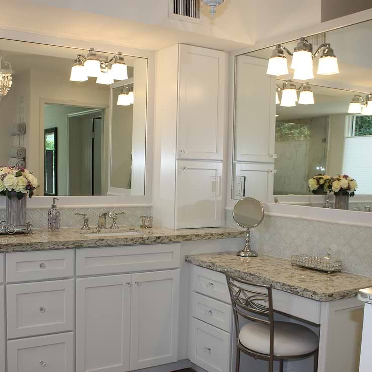 Roman Frosty Morning Arabesque Glass Polished Mosaic Wall Tile