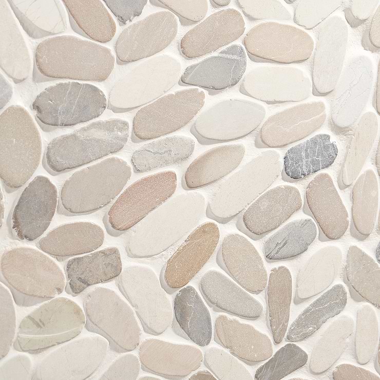 Nature Lombok Flat Oval Pebble Mosaic