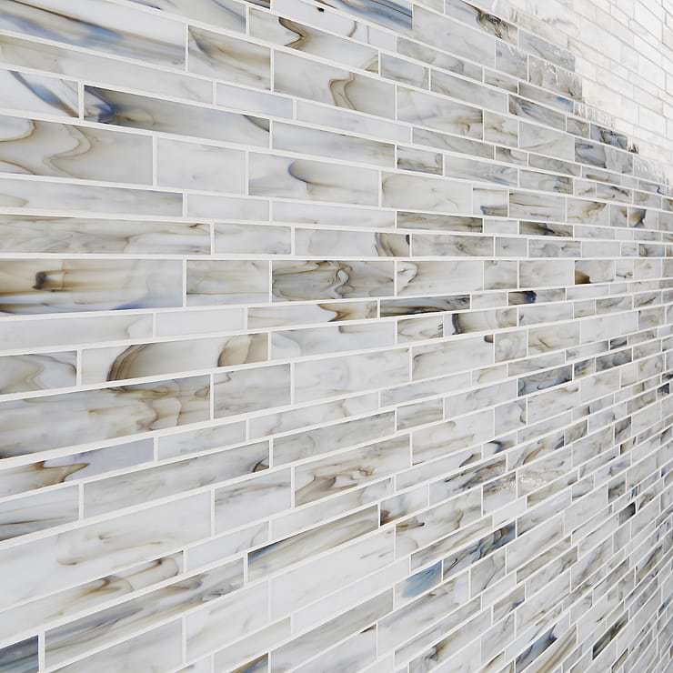 Matchstix Aura White Glass Polished Mosaic Tile