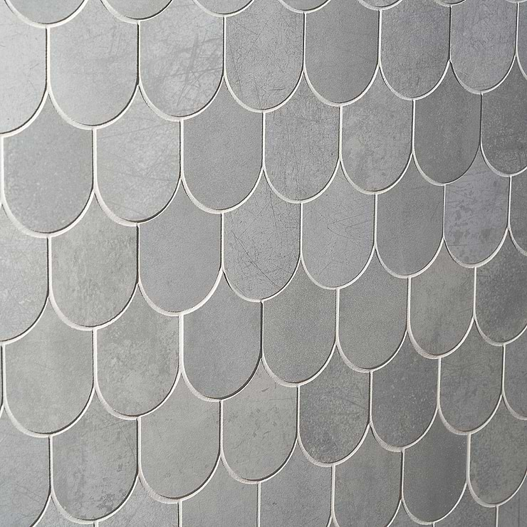 Bond Excalibur Medium Gray Fishscale Plume Matte Porcelain Mosaic Tile