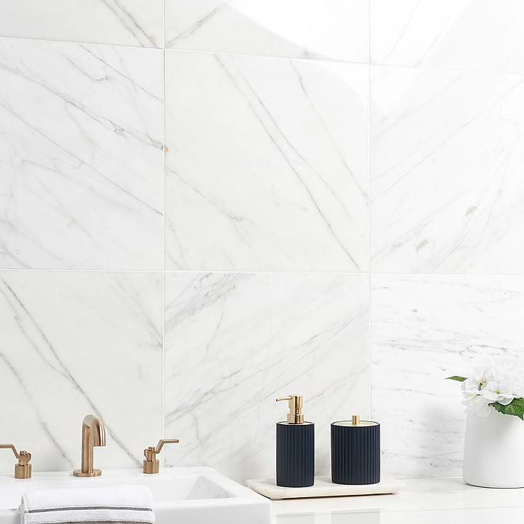 Calacatta Select 18x18 Polished Marble Tile