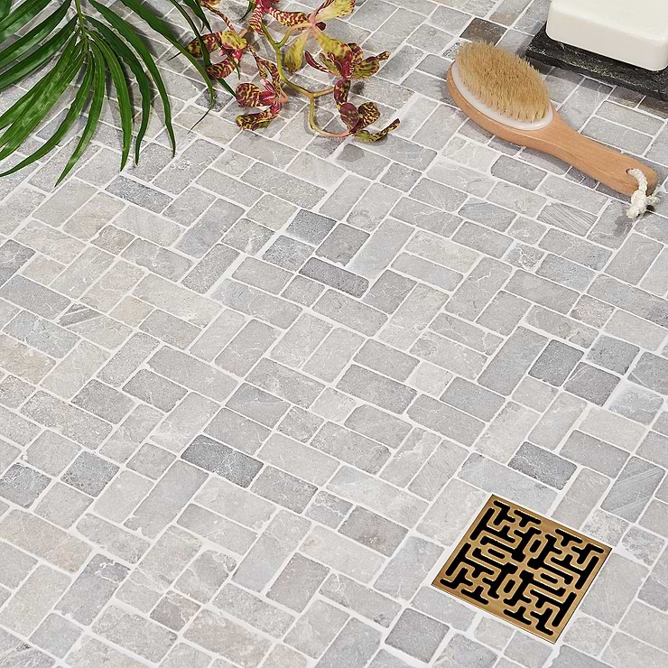 Nature Antique Pram Gray Pebble Honed Mosaic Tile