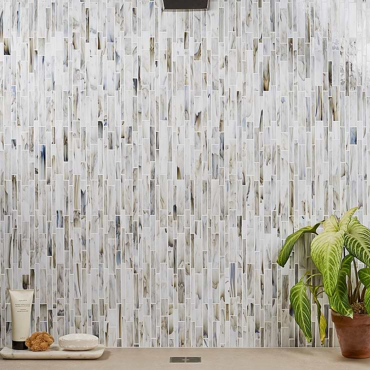 Matchstix Aura White Glass Polished Mosaic Tile