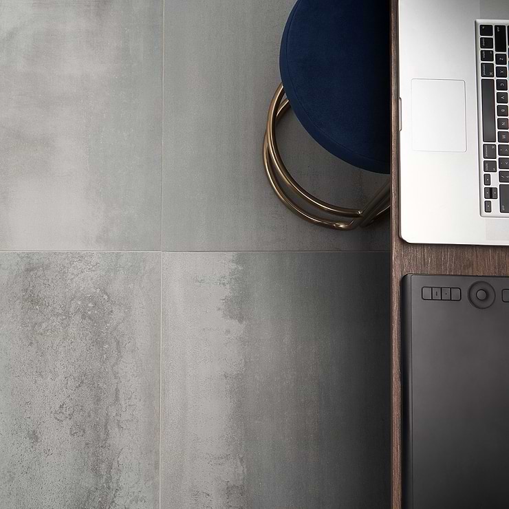 Hewlett Metal Silver 24x24 Matte Porcelain Tile