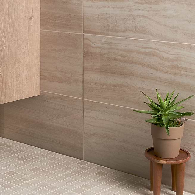 Natural travertine look in porcelain tile