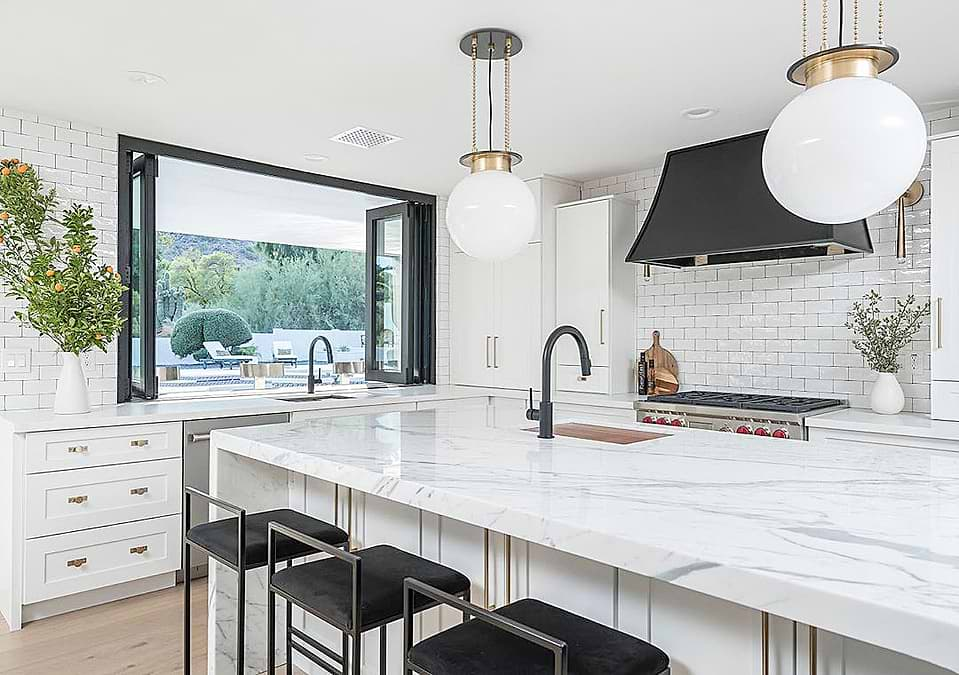 4 Things To Consider When Choosing a Kitchen Backsplash