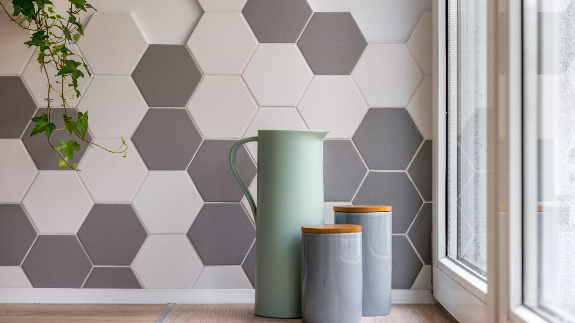 How to Use Tile Trim