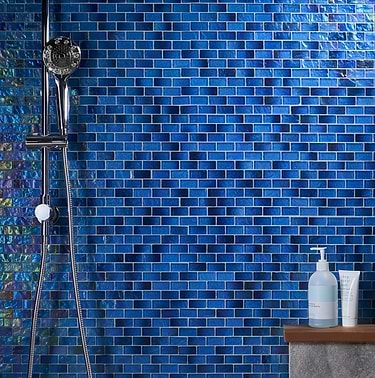 Splash Lagoon Blue 1x2 Polished Glass Mosaic