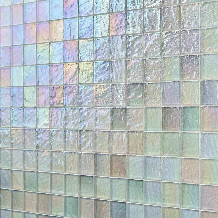 Splash Glacier White 2x2 Polished Glass Mosaic Tile