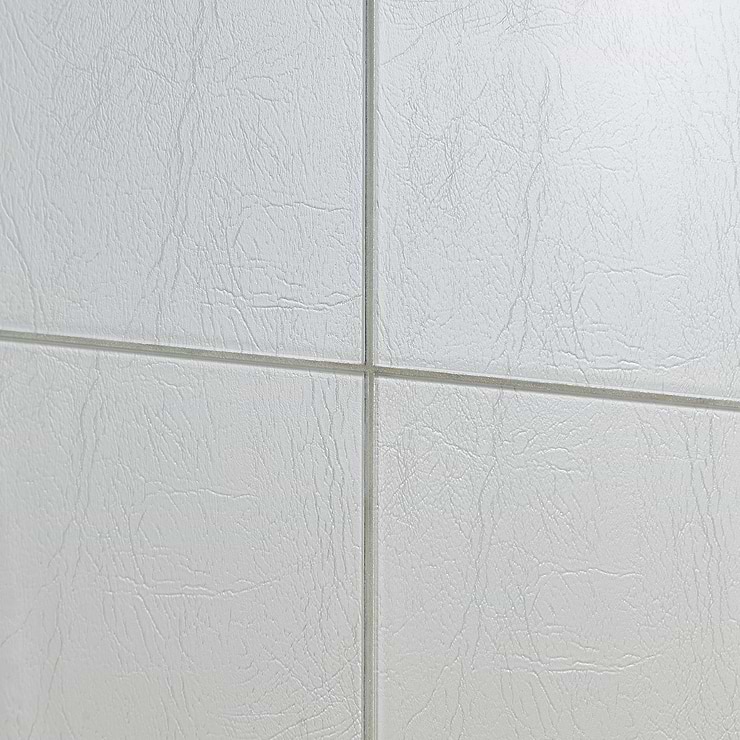 Vetrite Elephant Panna 9x18 Polished Glass Tile