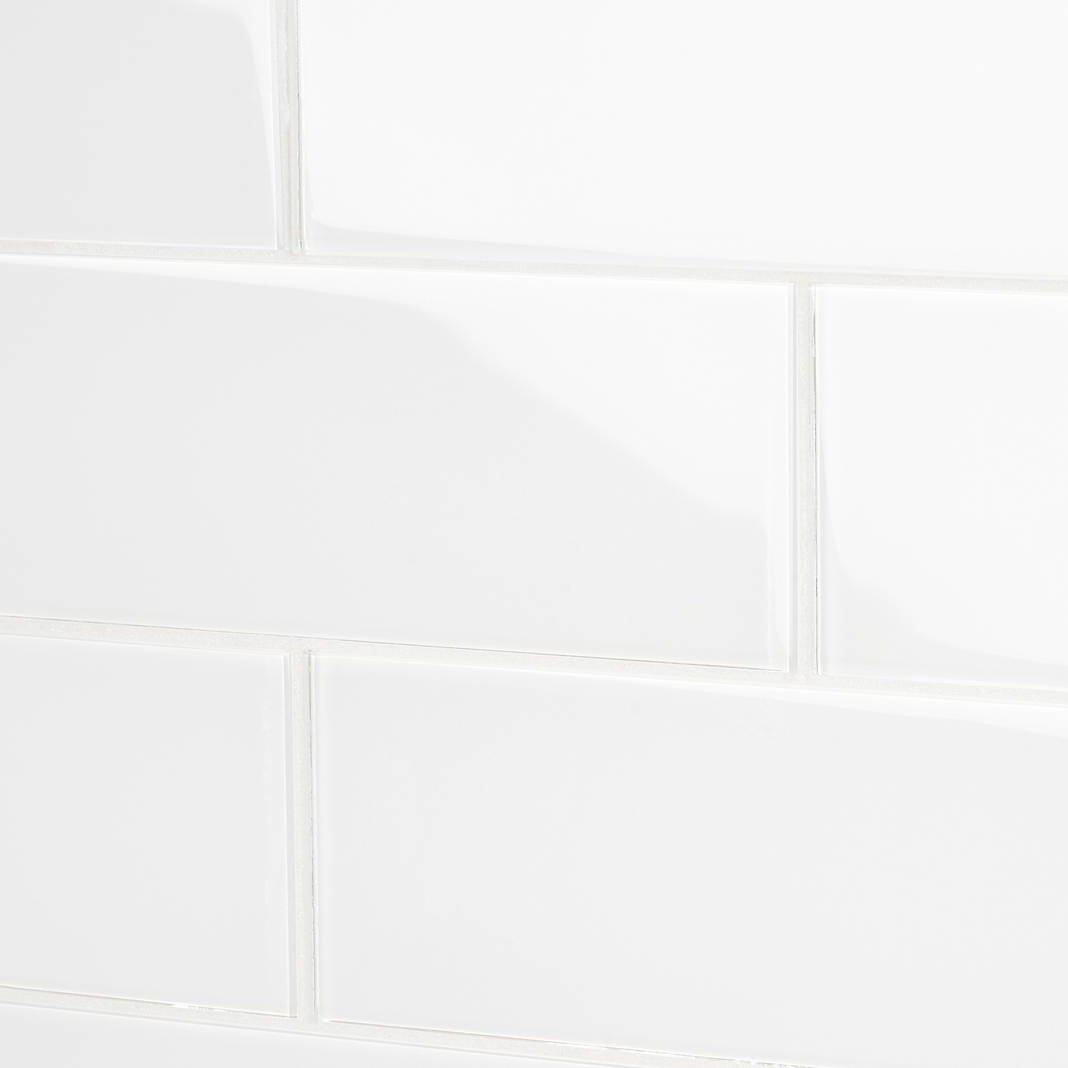 SUPER WHITE POLISHED 4X12 GLASS TILE_2