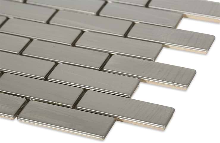 Stainless Steel .75 x 2.5 Metal Tile Brick_corner_closeup