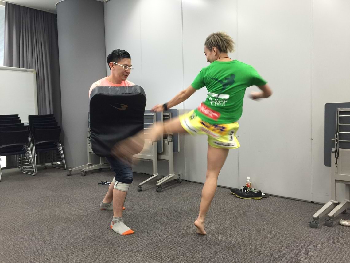 ローキック・ハイリターン！