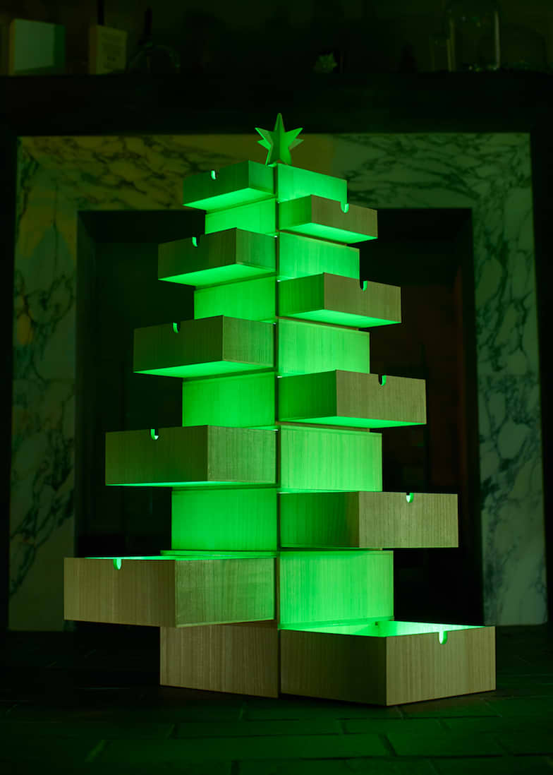 【香川】桐箱でつくるクリスマスツリー。