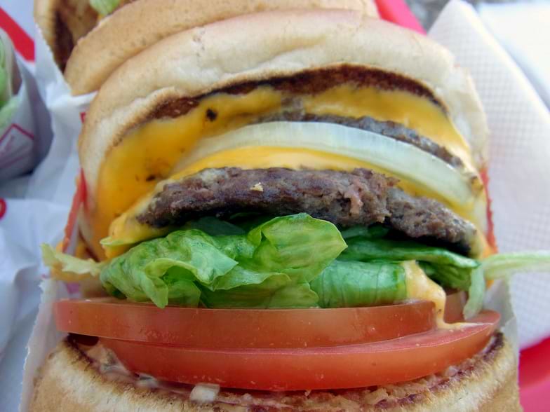 岩田純平さんの本