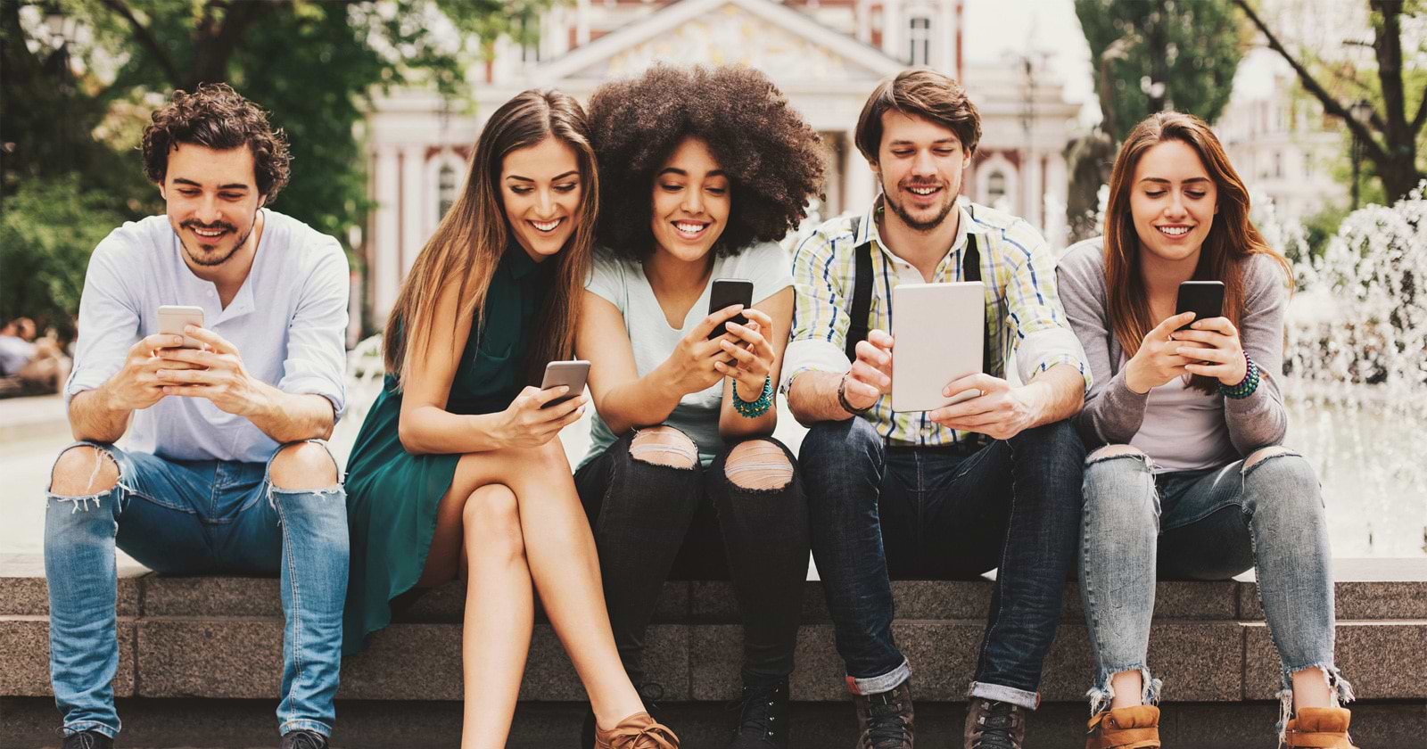 「デジタルネイティブ世代の消費・価値観調査 ’21」を読み解く~コロナ禍で変化した、デジタルネイティブ世代の購買行動〜(前編)のサムネイル