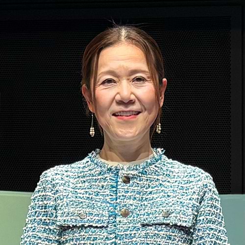 髙津 尚子