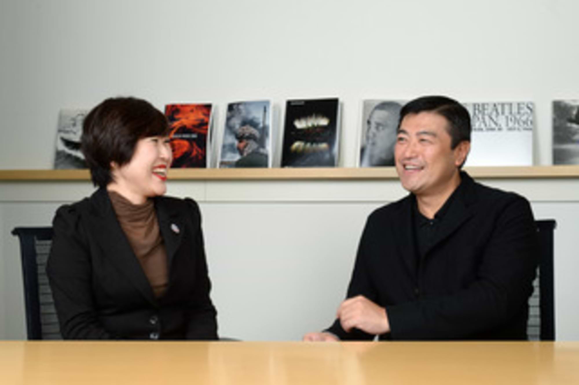 ビジュアル型情報発信
キーワードは「アンチバニティー」