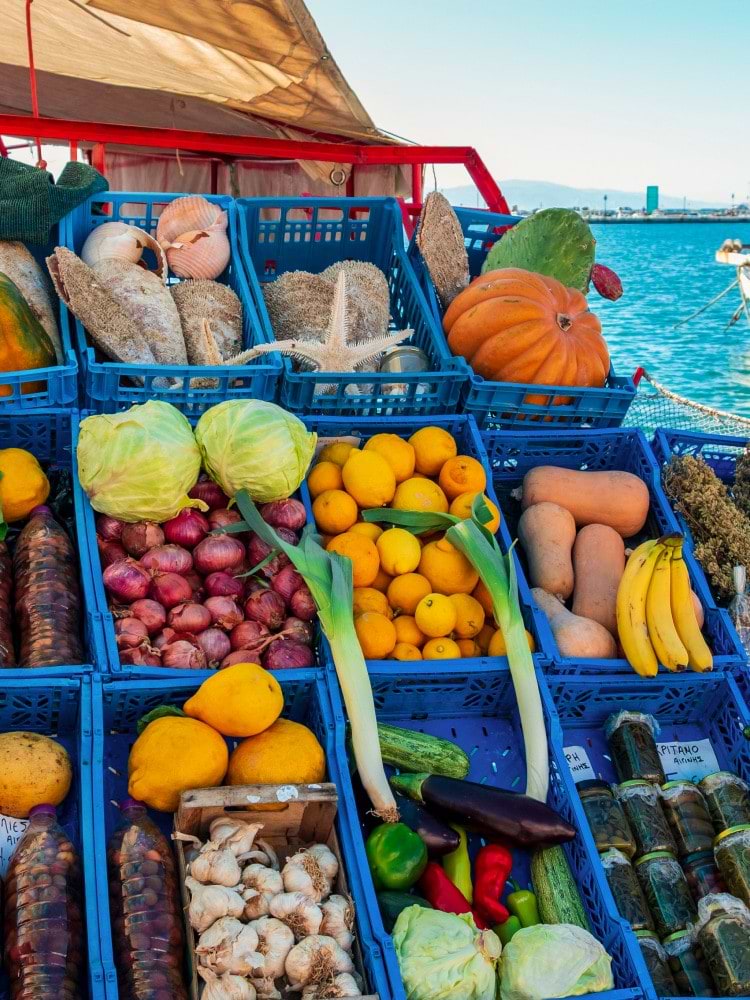 Waterfront Market & Vineyard Tour in Mykonos
