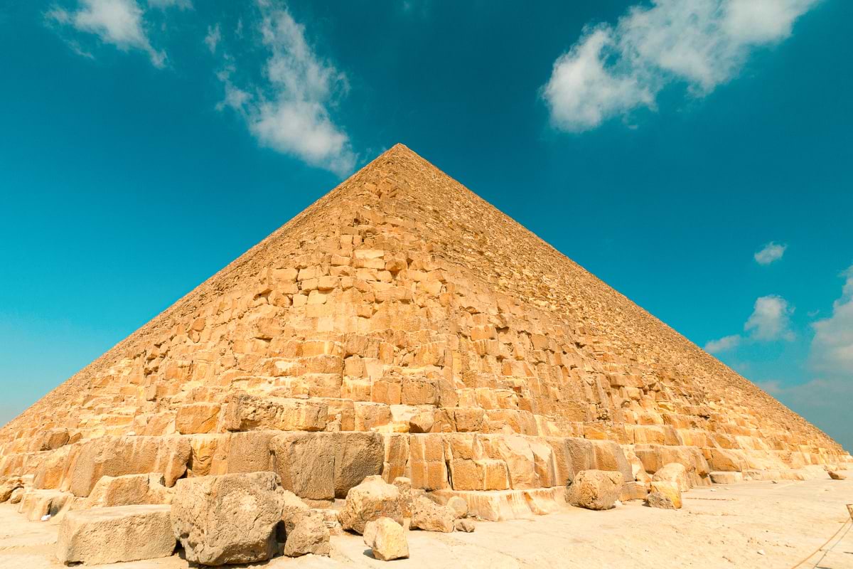 In Depth at the Pyramids of Giza