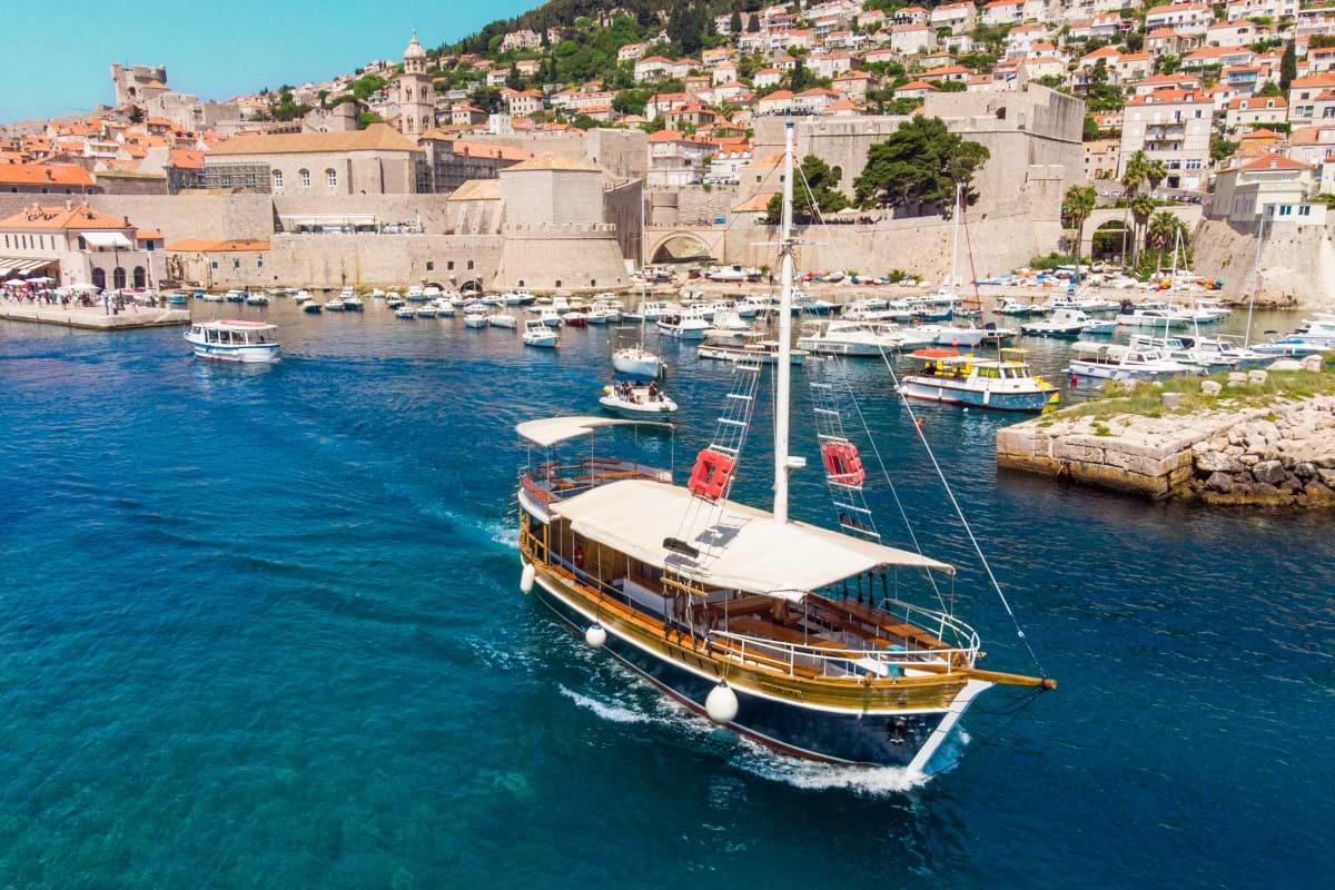 Dubrovnik Cruise & Walking Tour