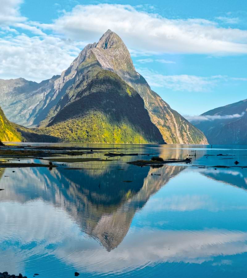 New-Zealand Fjords and Australia Shores - Lake and mountains scenic