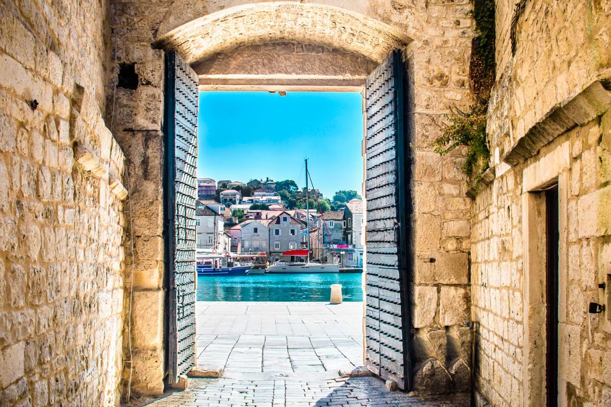 Ancient Salona & Medieval Trogir Tour in Split