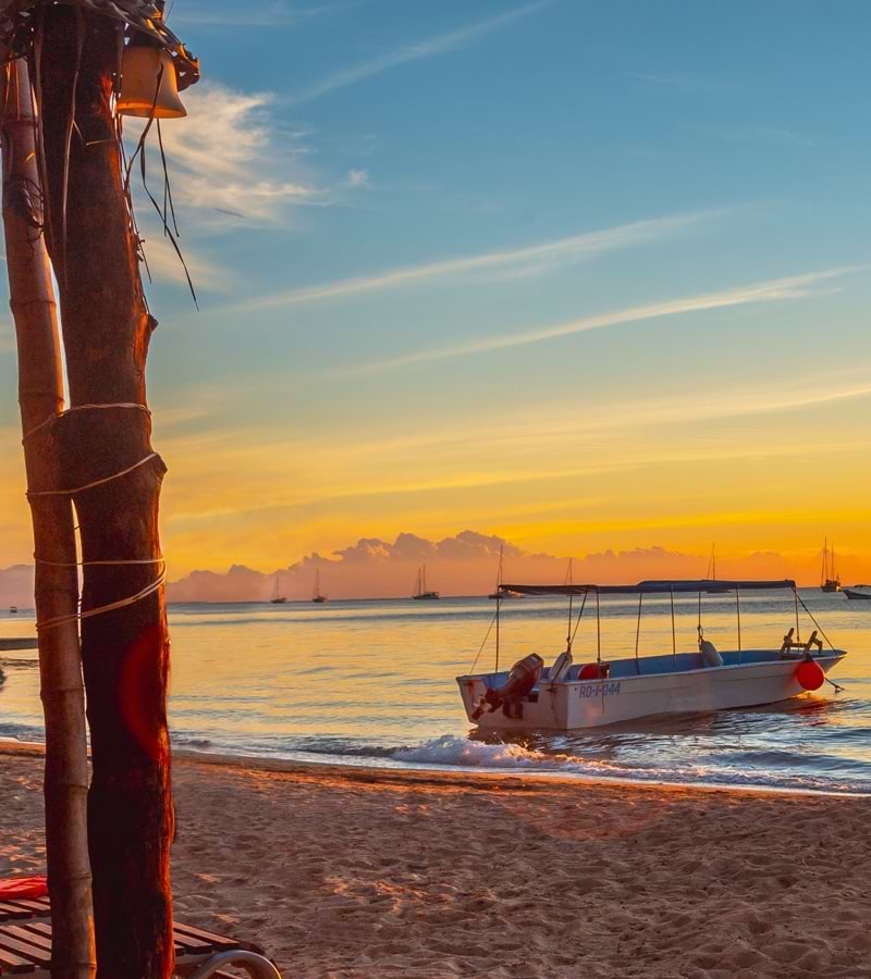roatan itinerary