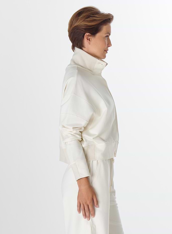 S2-224-01_OffWhite_4