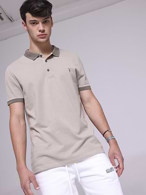 פולו All Saints Orlando חומה