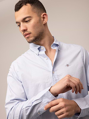 GANT light blue poplin slim fit shirt חולצה מכופתרת בצבע תכלת