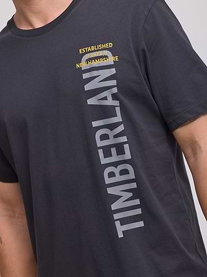 TIMBERLAND black big logo t shirt חולצה בצבע שחור עם לוגו המותג אורכי אפור P-55