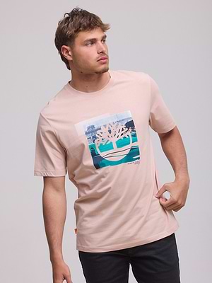 TIMBERLAND big logo t shirt חולצה בצבע בז' פודרה עם הדפס ריבוע בחזית המוצר P-36