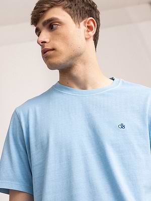 SCOTCH AND SODA light blue logo חולצה בצבע תכלת לוגו קטן תכלת - S