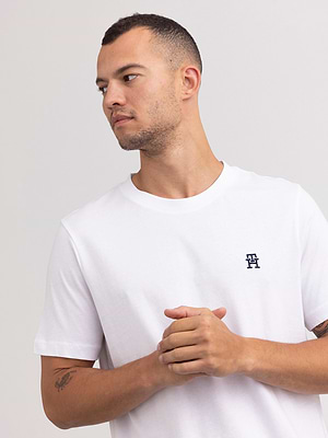 TOMMY HILFIGER white  t shirt חולצה בצבע לבן עם רקמה קטנה בשחור TH - XXL
