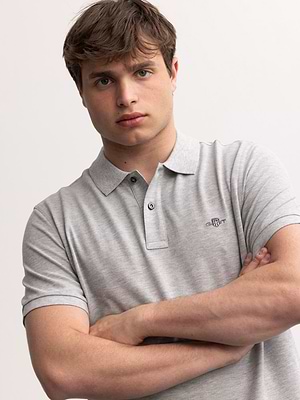 גאנט פולו בצבע אפור בהיר GANT polo (slim fit) shield light grey