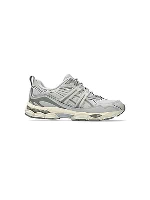 ASICS gel-nyc UTILITY 1203A558-025  סניקרס אפור בהיר לבן
