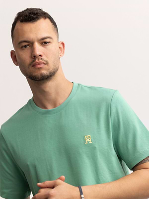 TOMMY HILFIGER light green TH  shirt חולצה בצבע ירוק עדין רקמה TH - S