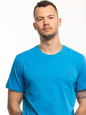 TOMMY HILFIGER blue basic t shirt חולצת בייסיק בצבע כחול ניאון עם לוגו המותג צידי (EXTRA SLIM)