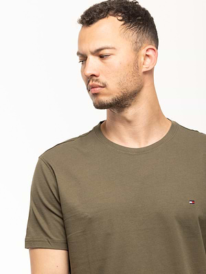 TOMMY HILFIGER olive green basic t shirt חולצת בייסיק בצבע ירוק זית עם לוגו המותג צידי (EXTRA SLIM) - XL