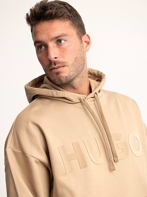 HUGO hoodie beige on beige logo קפוצון בצבע בז' עם לוגו הוגו טון על טון במרכז