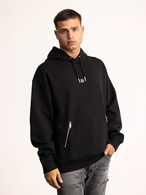 HUGO hoodie mercerised black center logo קפוצון מרצרייז בצבע שחור עם לוגו מטאל במרכז
