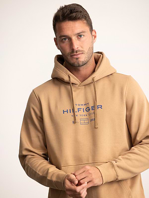 TOMMY HILFIGER hoodie brown big center logo קפוצון בצבע חום עם הדפס גדול בחזית המוצר - XXL