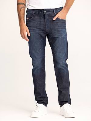 DIESEL jogg jeans בצבע כחול כהה קלאסי