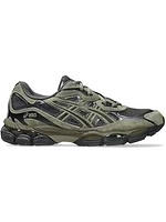ASICS gel-nyc loden green 303   סניקרס ניו יורק בצבע ירוק משולב שחור 1203A383-303