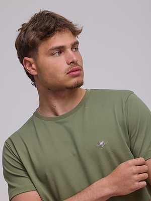GANT olive green pique t shirt small logo חולצת פיקה בצבע ירוק זית