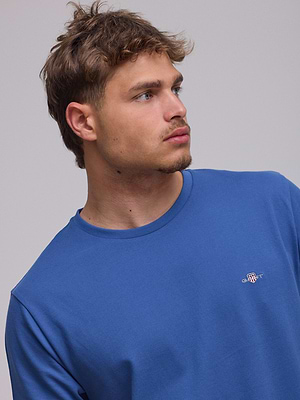 GANT blue pique t shirt small logo חולצת פיקה בצבע כחול ים
